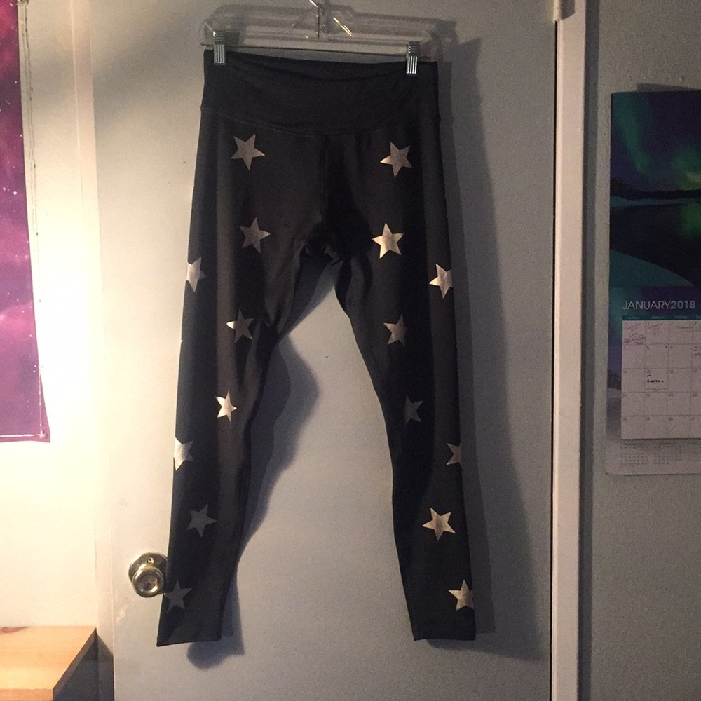 The warm up green gold stars leggings medium